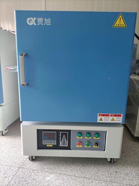 1200°C箱式马弗炉
